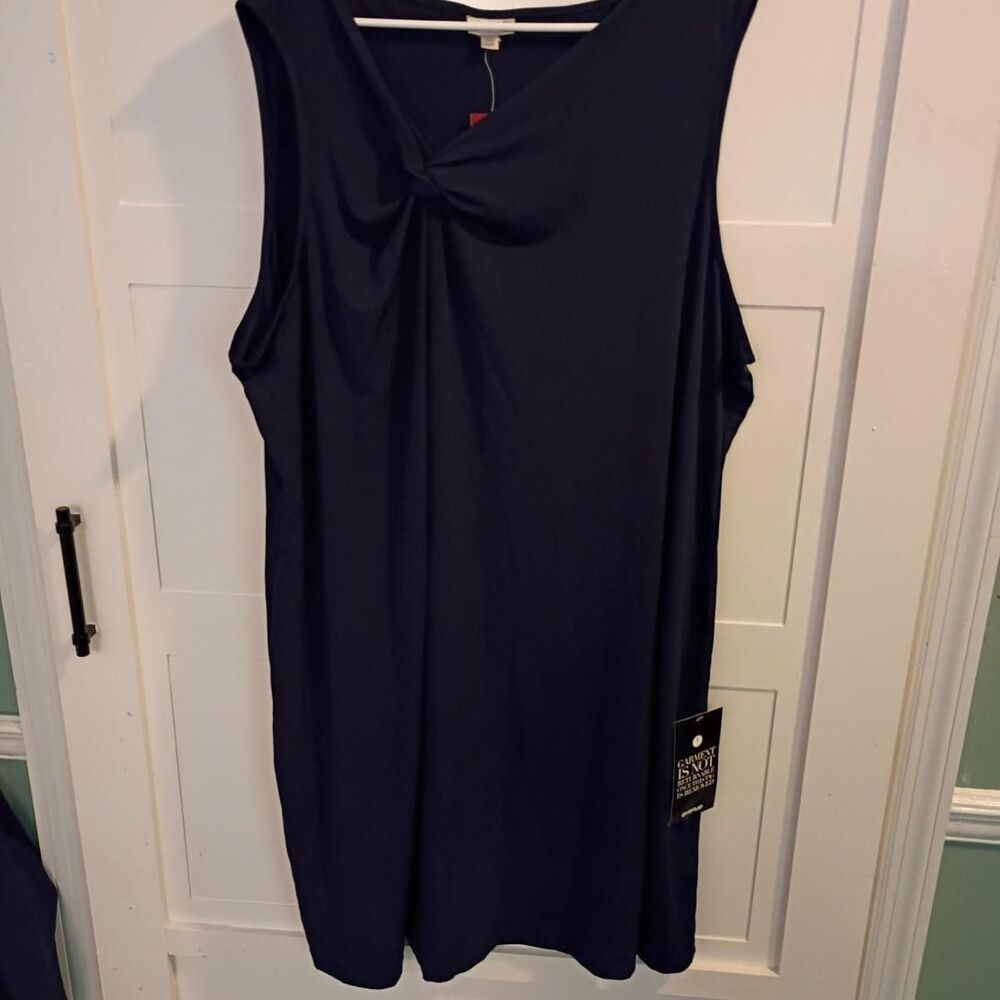 Avenue Women's Navy and Blue Dress